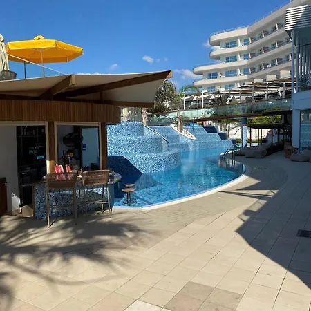 Hotel Melissi & 4*